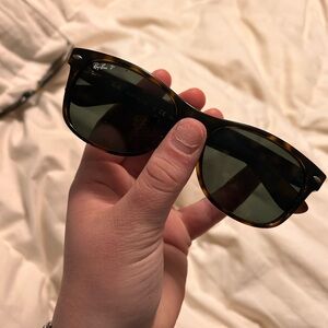 Ray-Ban Tortoise Shell sunglasses